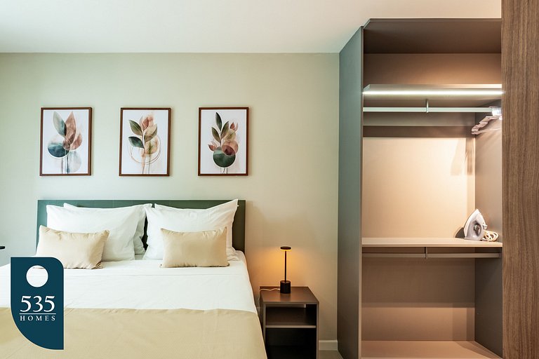 Apartamento na Armação a passos do Mar