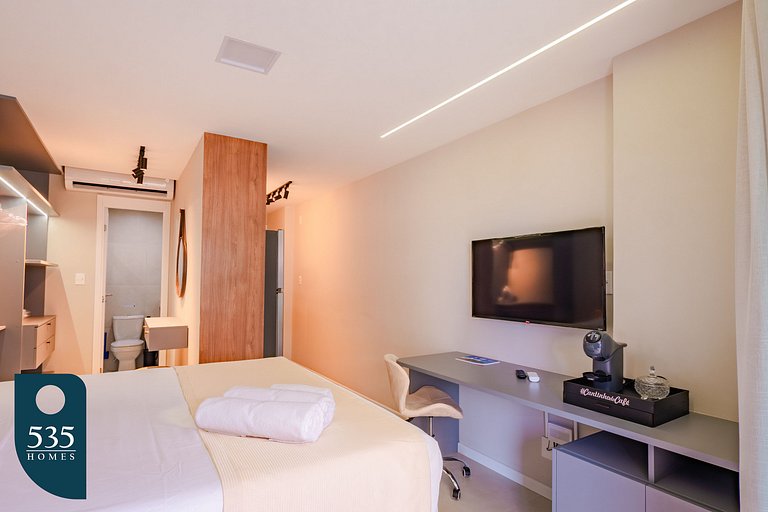 Apartamento na Armação a passos do Mar