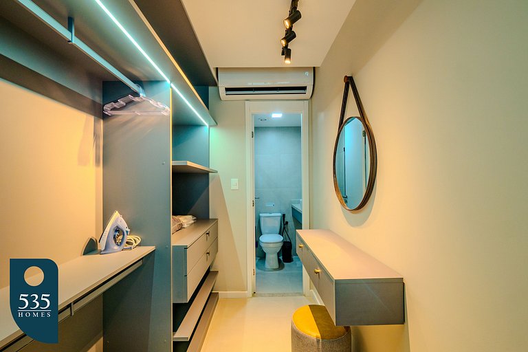 Apartamento na Armação a passos do Mar