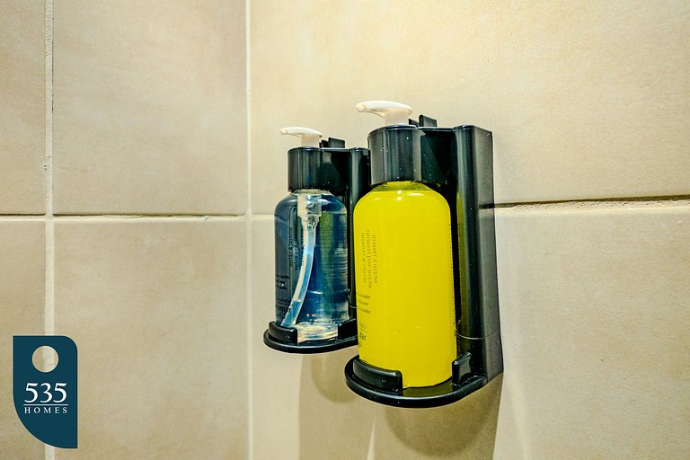 Apartamento na Armação a passos do Mar