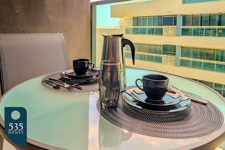 Apartment in Armação steps from the Sea