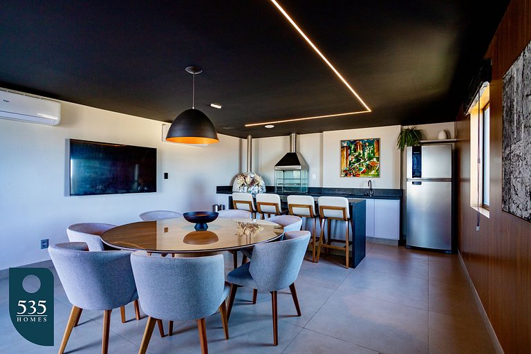 Apartment in Armação steps from the Sea