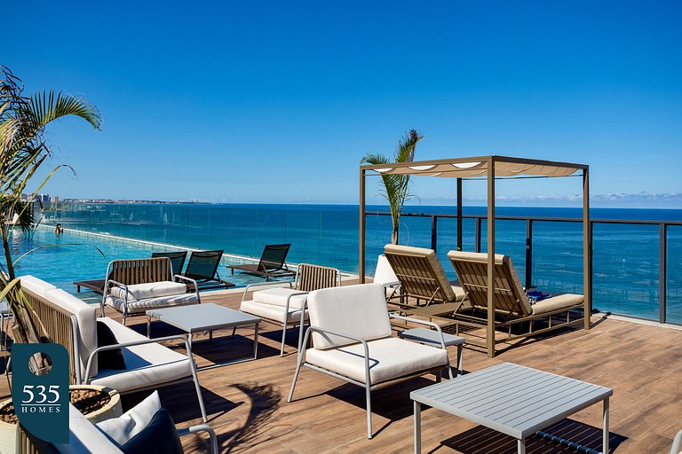 Apartamento na Armação a passos do Mar