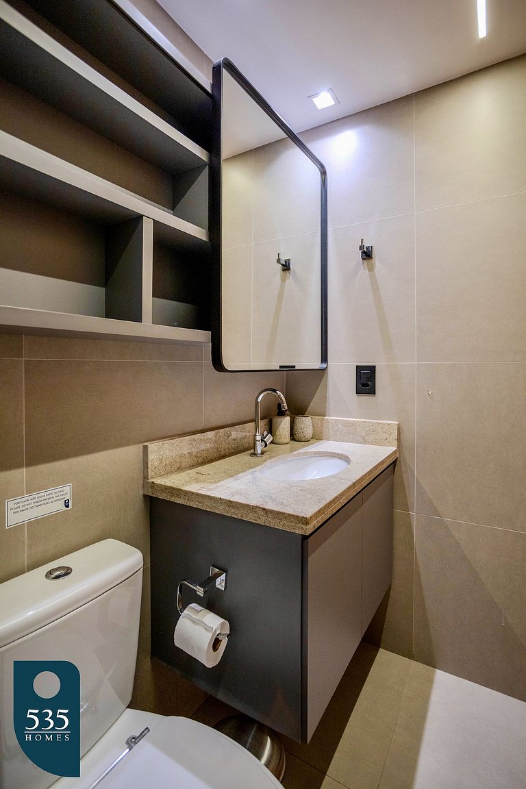 Stay in Barra in a studio near the beach