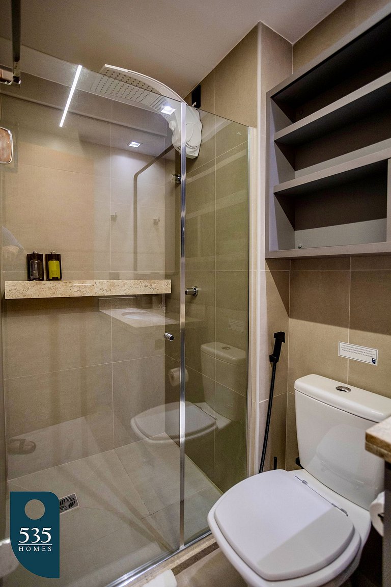 Stay in Barra in a studio near the beach