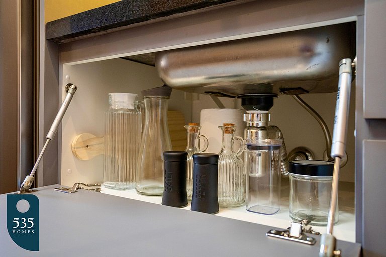 Stay in Barra in a studio near the beach