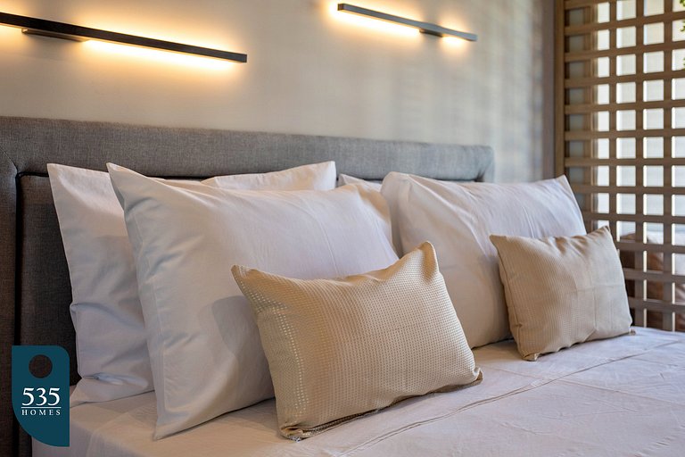 Stay in Barra in a studio near the beach