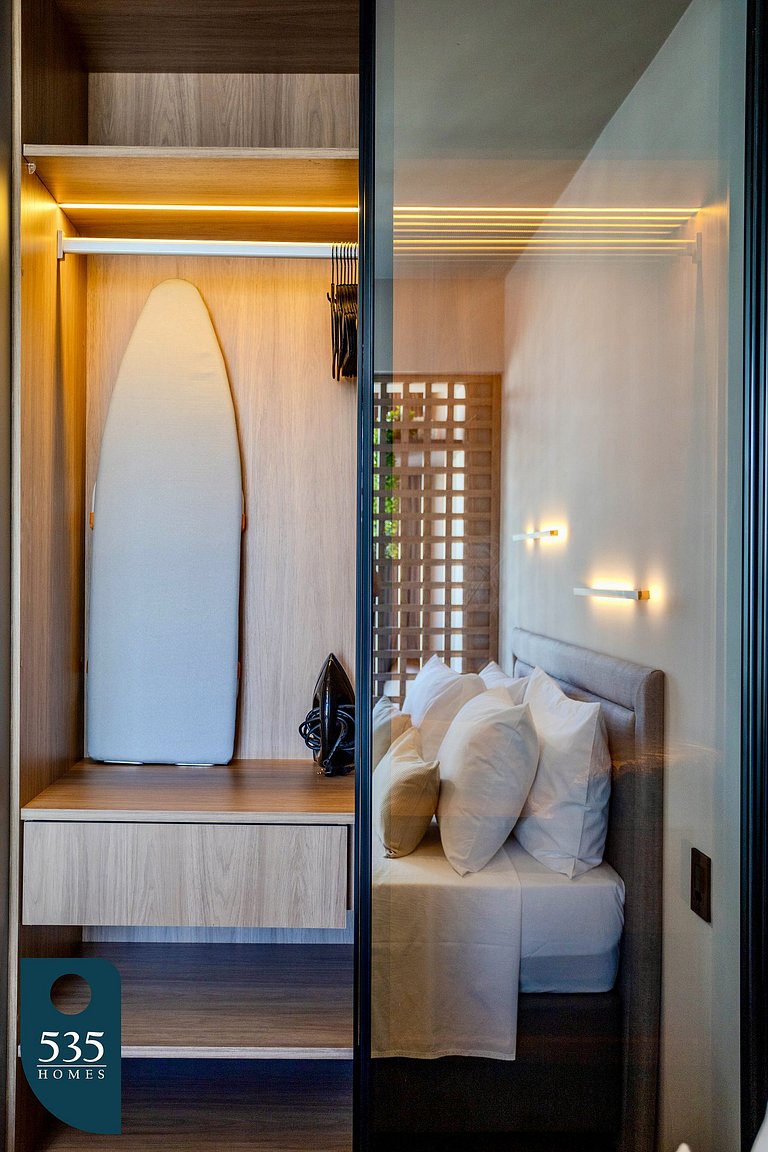 Stay in Barra in a studio near the beach