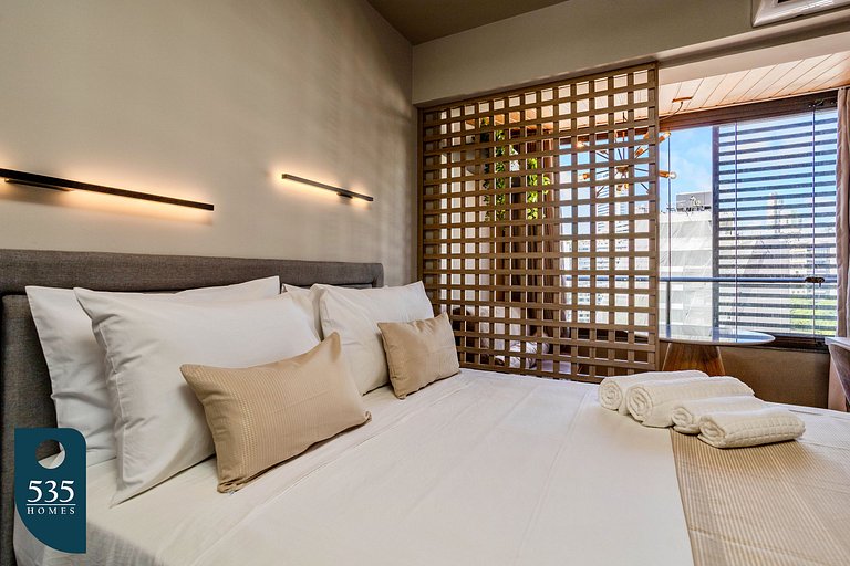 Stay in Barra in a studio near the beach