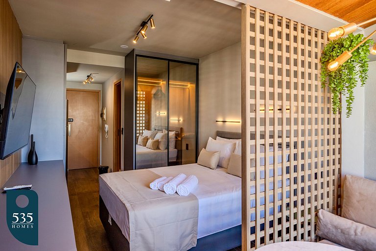 Stay in Barra in a studio near the beach