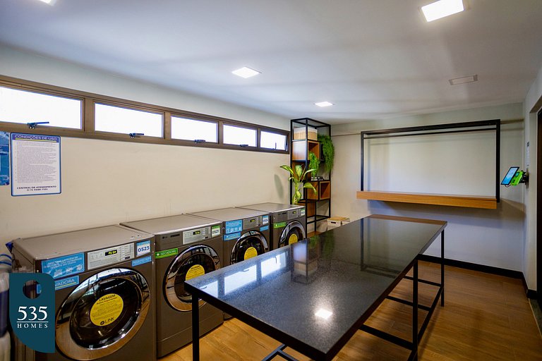 Stay in Barra in a studio near the beach