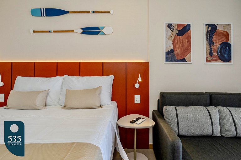 Quarto e sala vista mar a passos da Praia da Barra