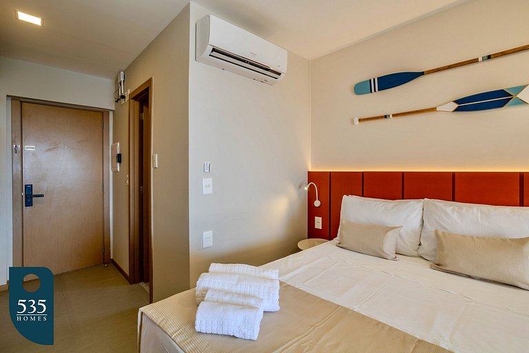 Quarto e sala vista mar a passos da Praia da Barra