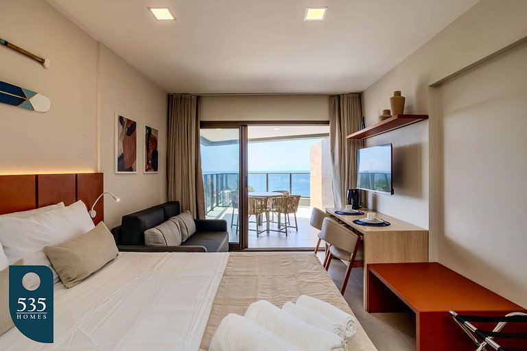 Quarto e sala vista mar a passos da Praia da Barra