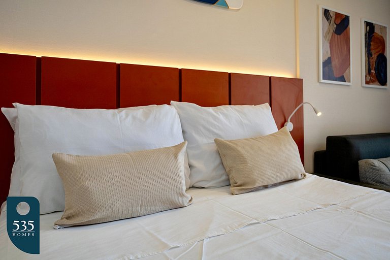 Quarto e sala vista mar a passos da Praia da Barra