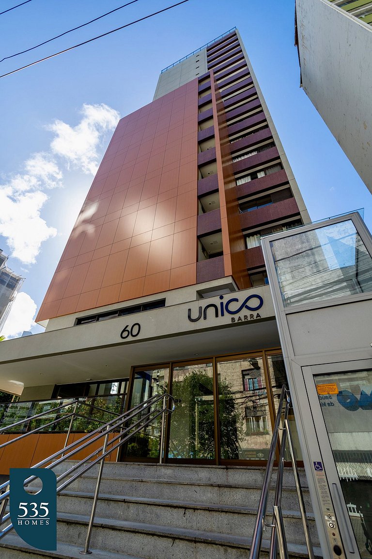 Hospede-se na Barra em Studio perto da praia