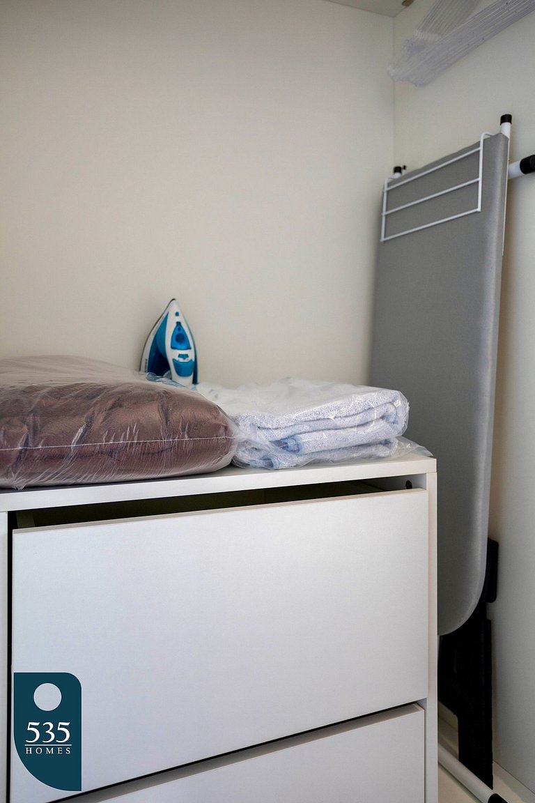 Studio com vista mar na orla do Rio Vermelho