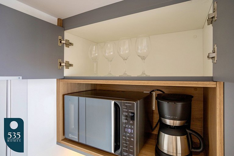 Studio com vista mar na orla do Rio Vermelho