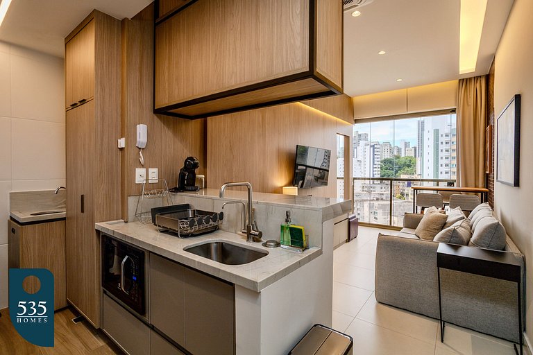 15th Floor Bedsitter in a Condominium in Graça