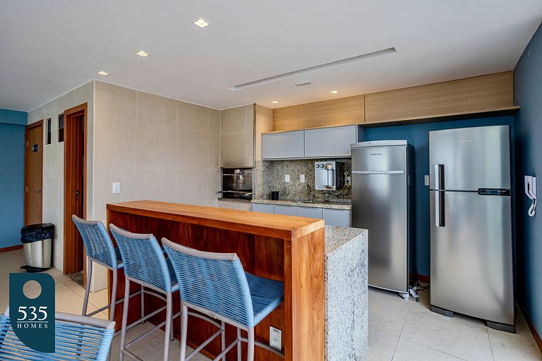 Studio no 15º andar de condomínio na Graça