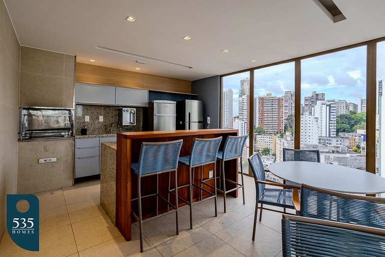 15th Floor Bedsitter in a Condominium in Graça