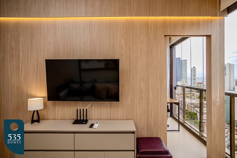 15th Floor Bedsitter in a Condominium in Graça