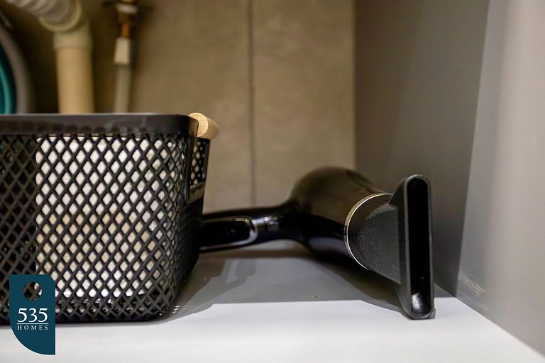 Studio equipado na Barra a 200m do mar