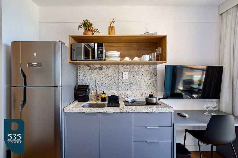 Studio in Barra near the mall and Carnaval