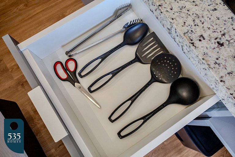 Wake up in Studio in Barra near the mall