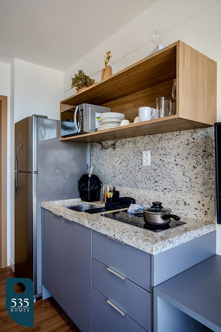 Stay in a Studio in Barra Near the Shopping Mall