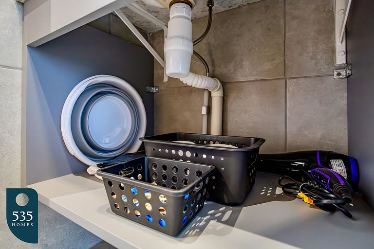 Wake up in Studio in Barra near the mall