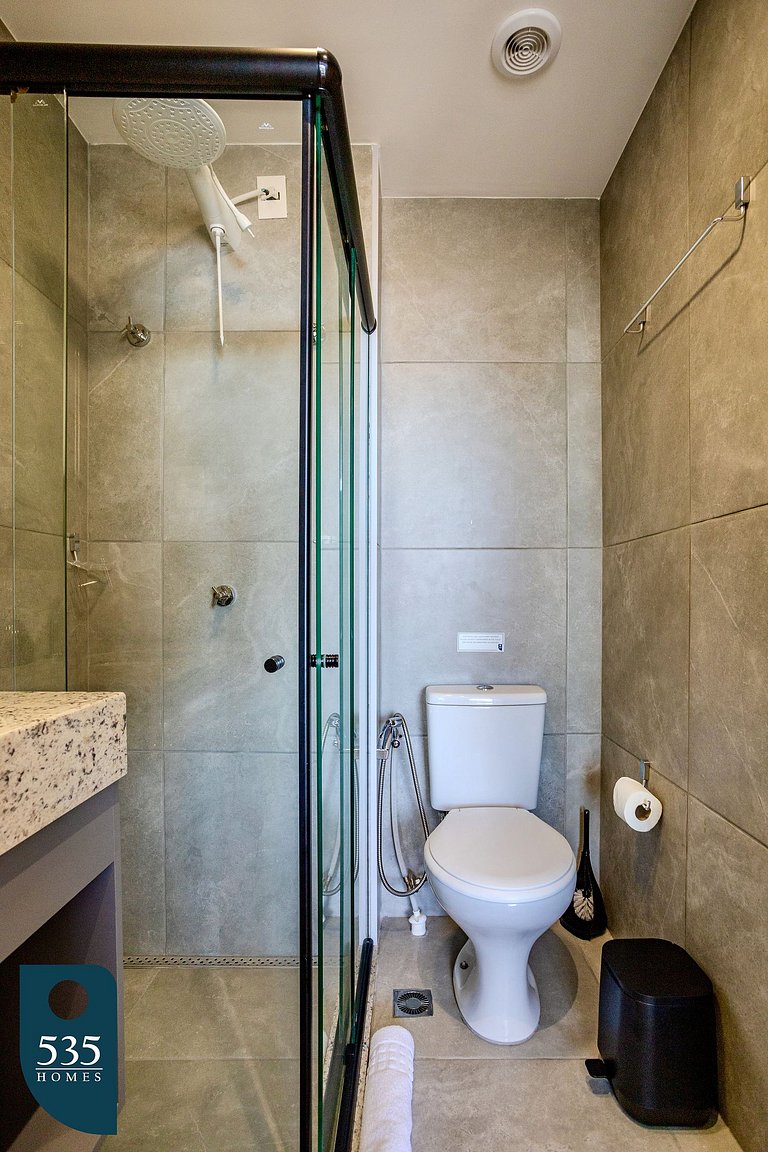 Fique em um Studio na Barra próximo ao Shopping
