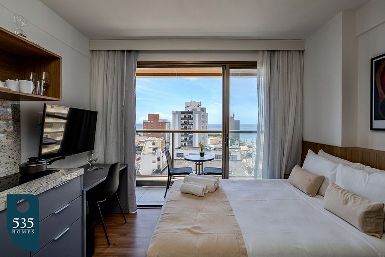 Studio in Barra near the mall and Carnaval