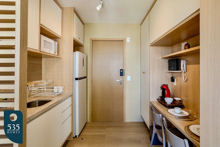 Fully equipped bedsitter apartment in Federação