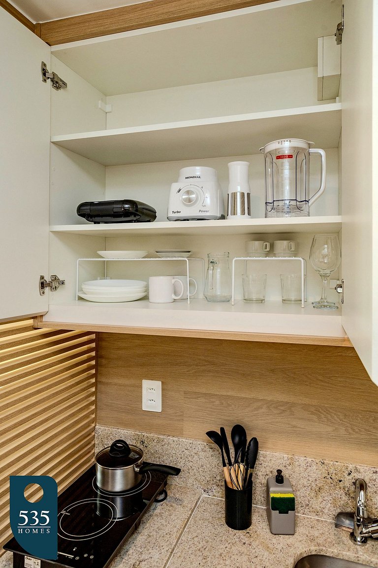 Fully equipped bedsitter apartment in Federação