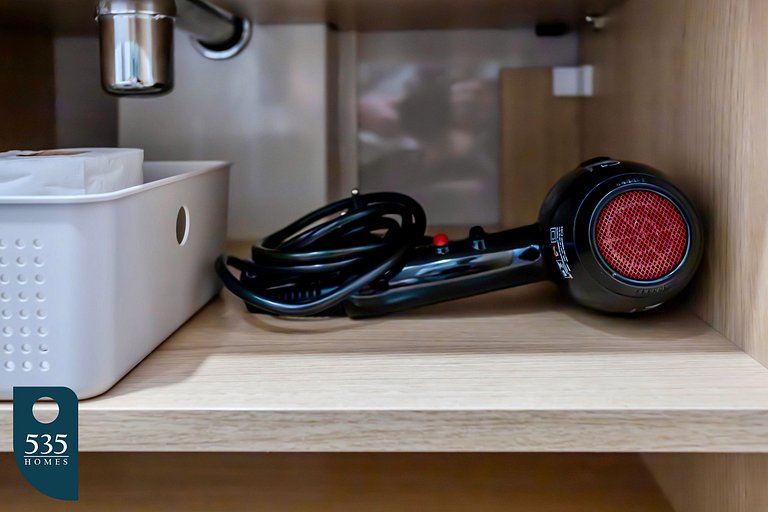 Quarto e sala super equipado na Federação