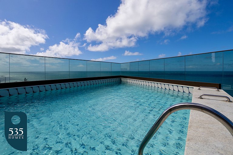 Wake up in Barra with wide open beach views