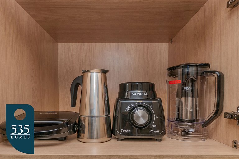 Wake up in Barra with wide open beach views