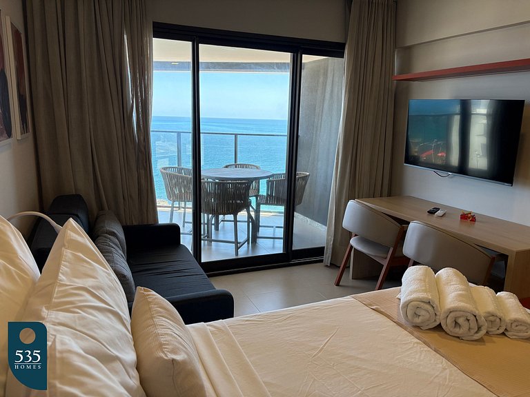 Acorde com vista para o mar e farol da barra