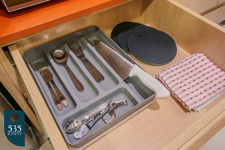 7º andar na Barra com vista para o circuito