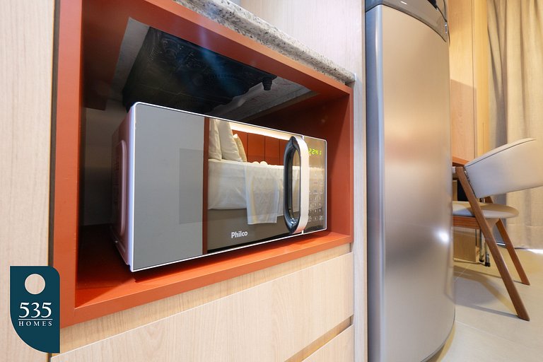 Visite a orla da Barra com vista ampla para o mar