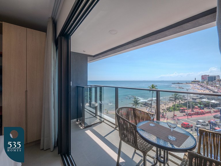 Studio na Barra com vista para o carnaval