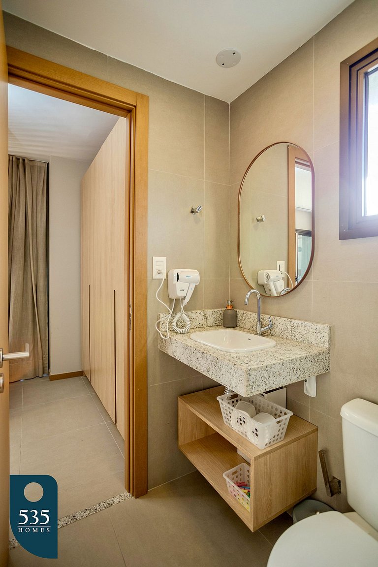 Exclusive ocean view in the heart of Barra