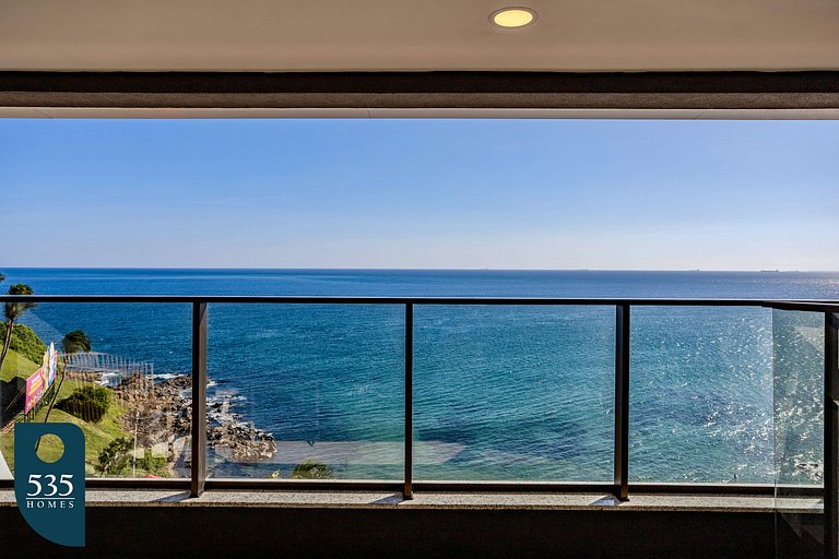 Exclusive ocean view in the heart of Barra