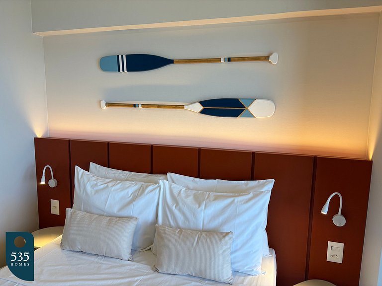 Your space in Barra with elevated view of the sea