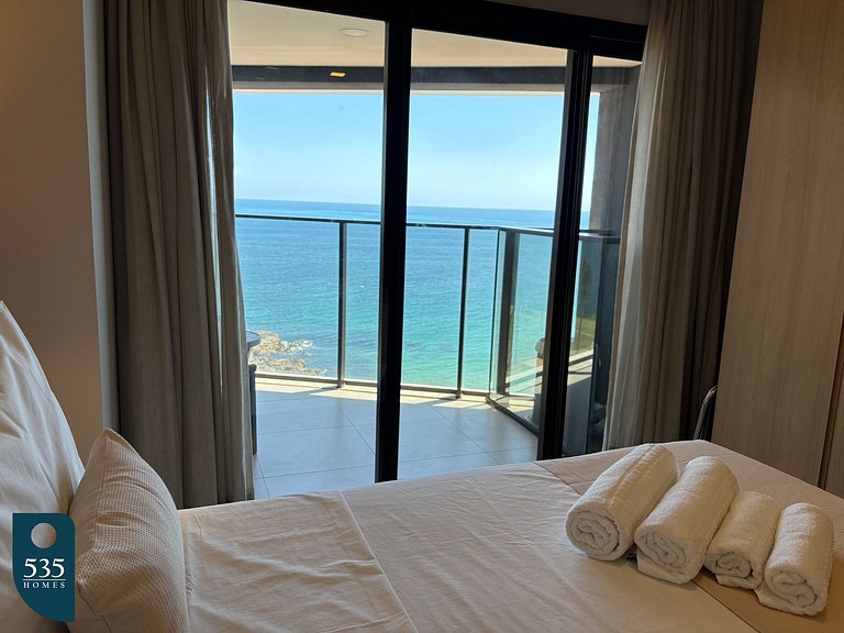 Seu espaço na Barra com vista de cima para a orla