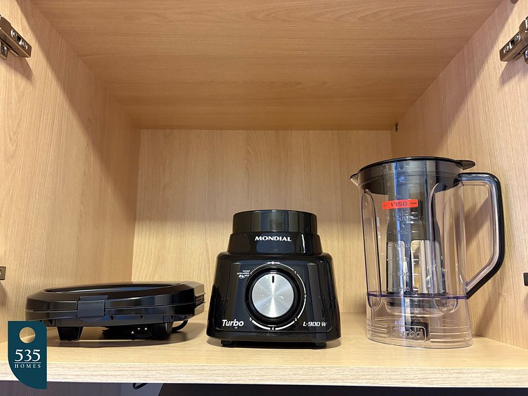 Seu espaço na Barra com vista de cima para a orla