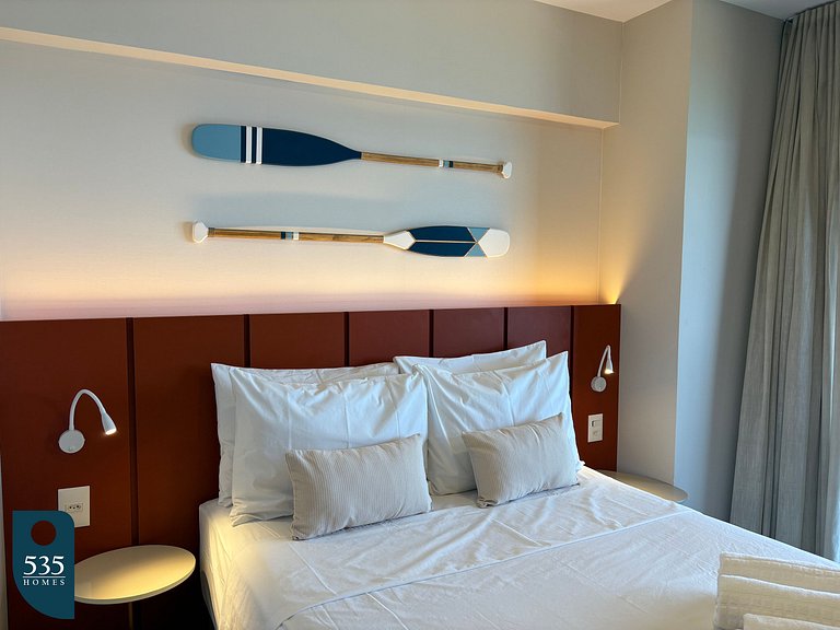 Your space in Barra with elevated view of the sea