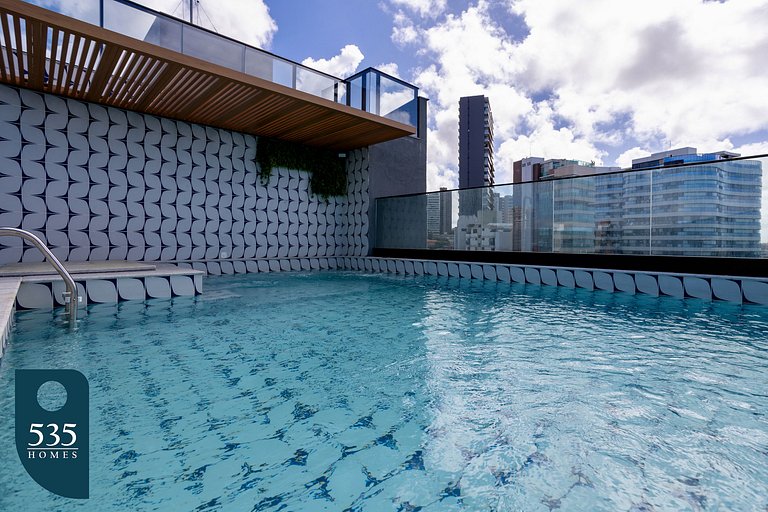 Your space in Barra with elevated view of the sea