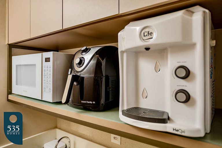 Acorde na Armação com vista ampla para o oceano